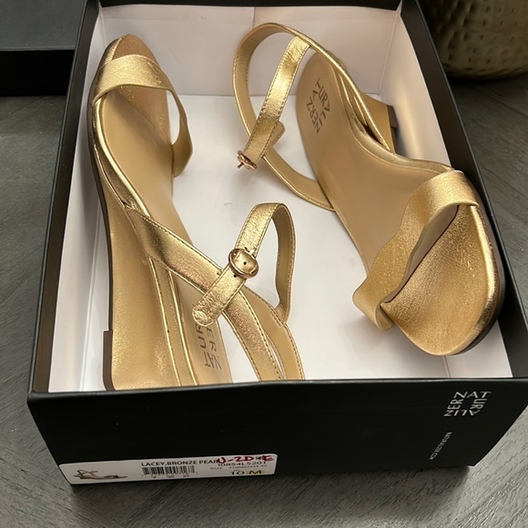 Naturalizer Lacey Womens Leather Ankle Strap Sandals - Picture 2 of 7